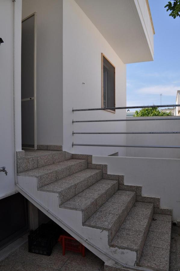 Villetta Frontemare Alliste Buitenkant foto